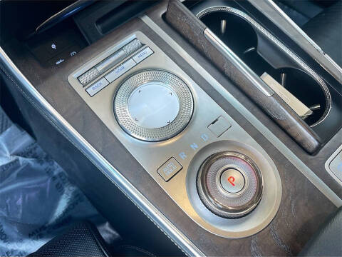 2022 Genesis GV80 2.5T