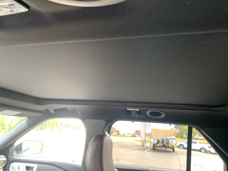 2022 Ford Explorer Platinum