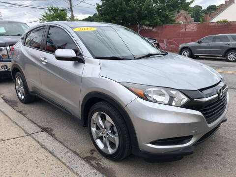 2017 Honda HR-V for sale at Deleon Mich Auto Sales in Yonkers NY