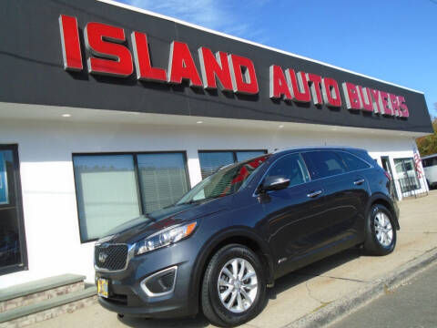 2017 Kia Sorento for sale at Island Auto Buyers in West Babylon NY