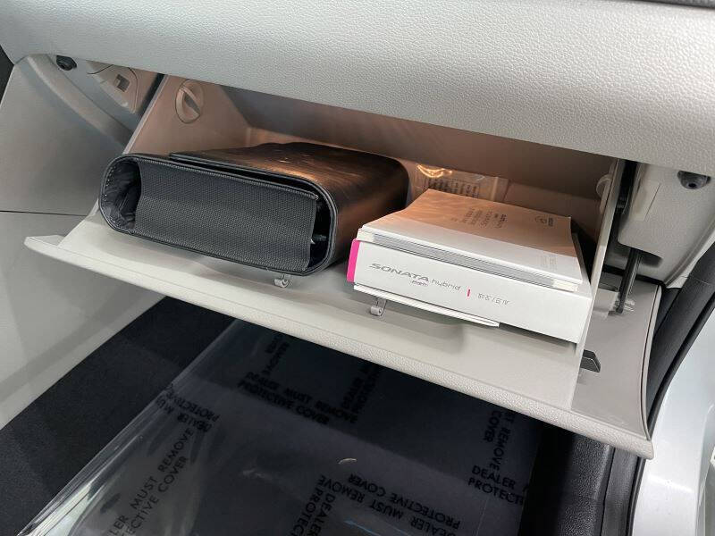 2016 Hyundai Sonata Hybrid SE