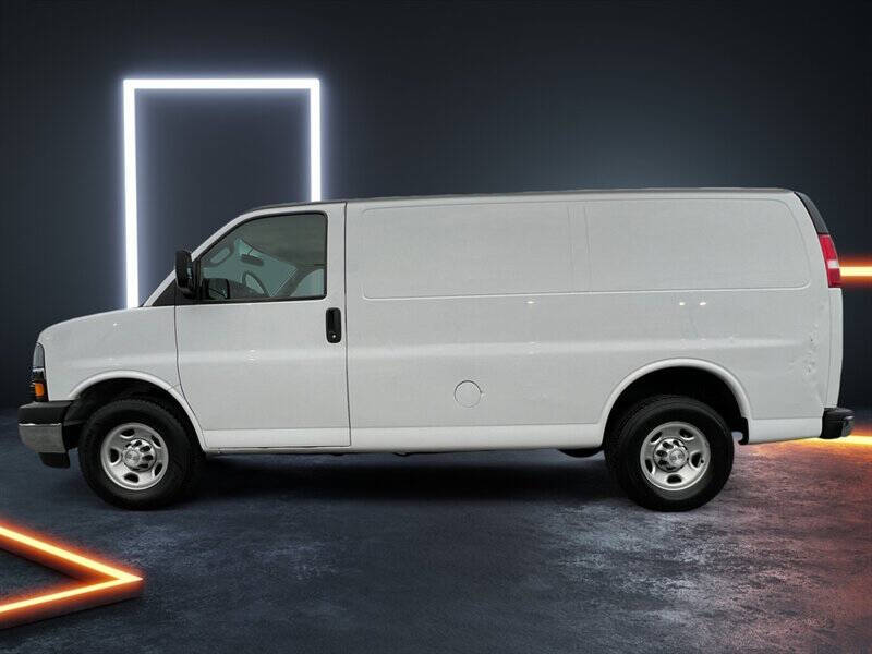 2018 Chevrolet Express 2500