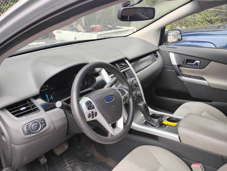 2013 Ford Edge SE