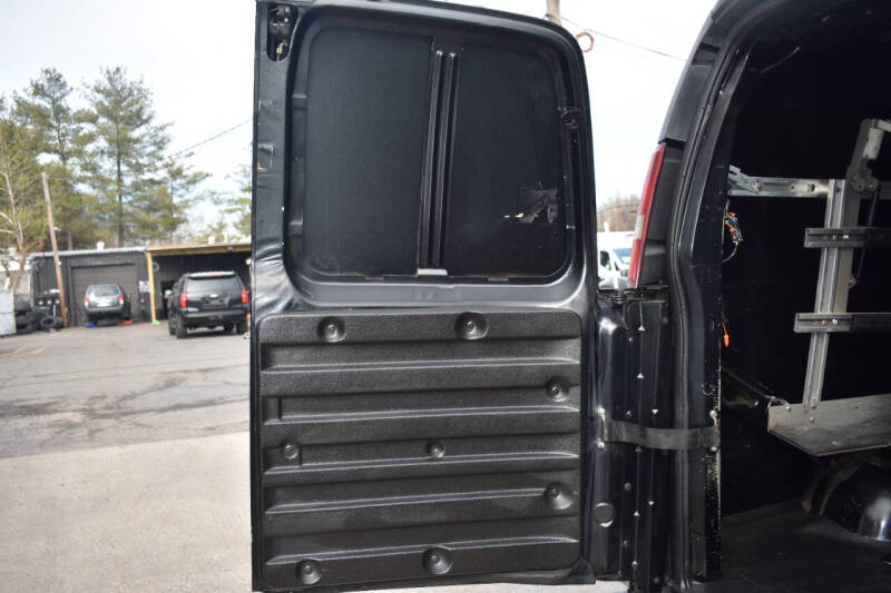 2019 Chevrolet Express 2500