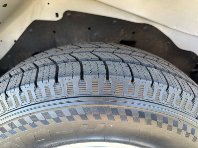 2023 GMC Savana 2500