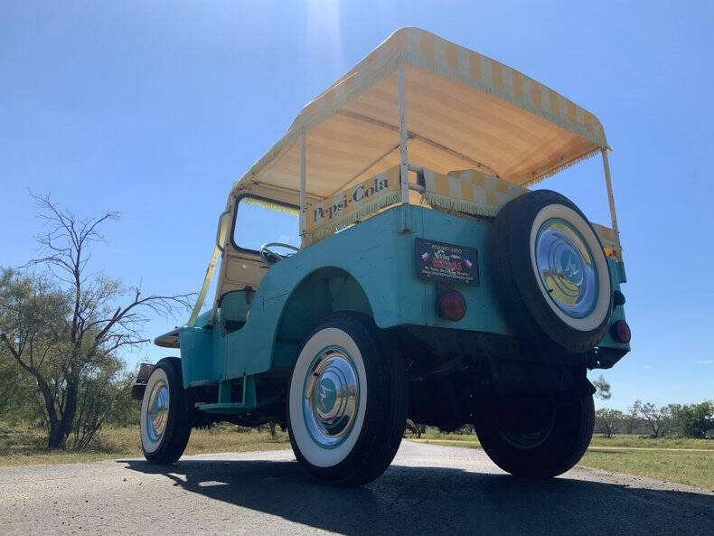 1960 Willys Surrey Gala