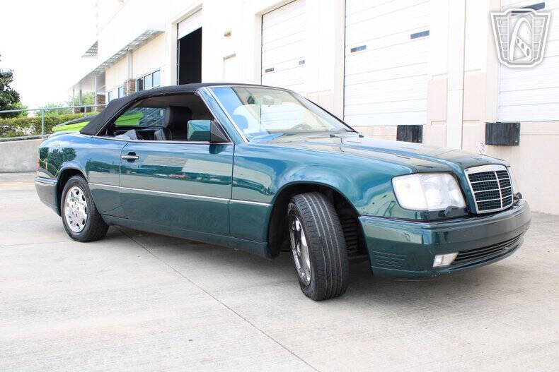 1994 Mercedes-Benz E-Class E 320