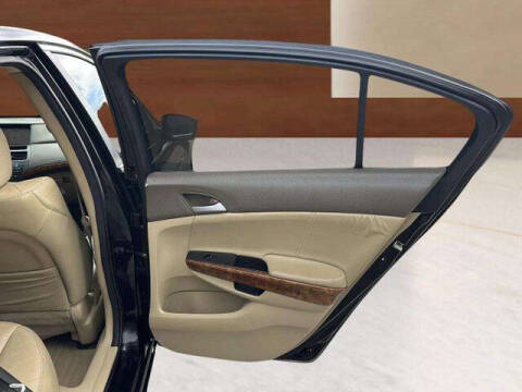 2010 Honda Accord EX-L V6 w/Navi