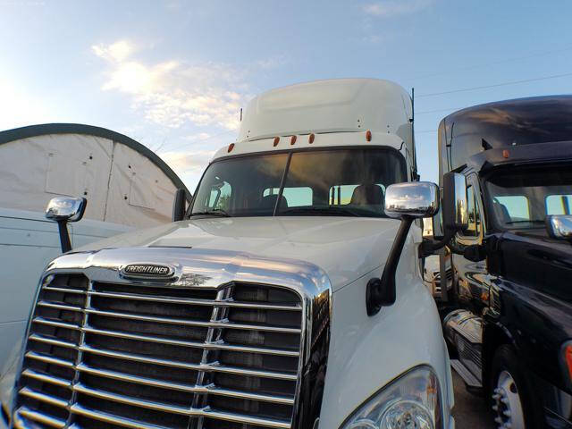 2016 Freightliner Cascadia