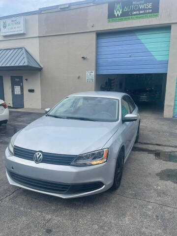 2011 Volkswagen Jetta for sale at MIAMI AUTOWISE, LLC. in Miami FL