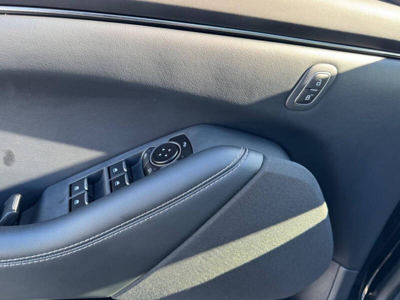 2023 Ford Mustang Mach-E Select