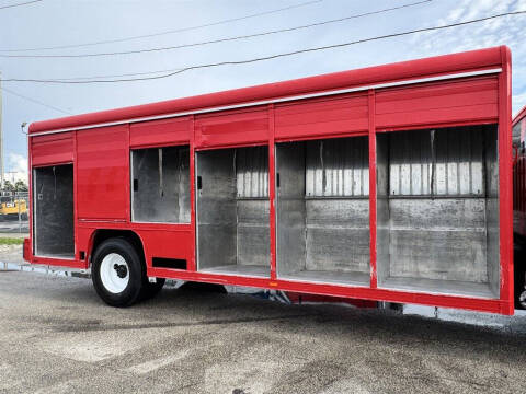 2017 Freightliner M2 106