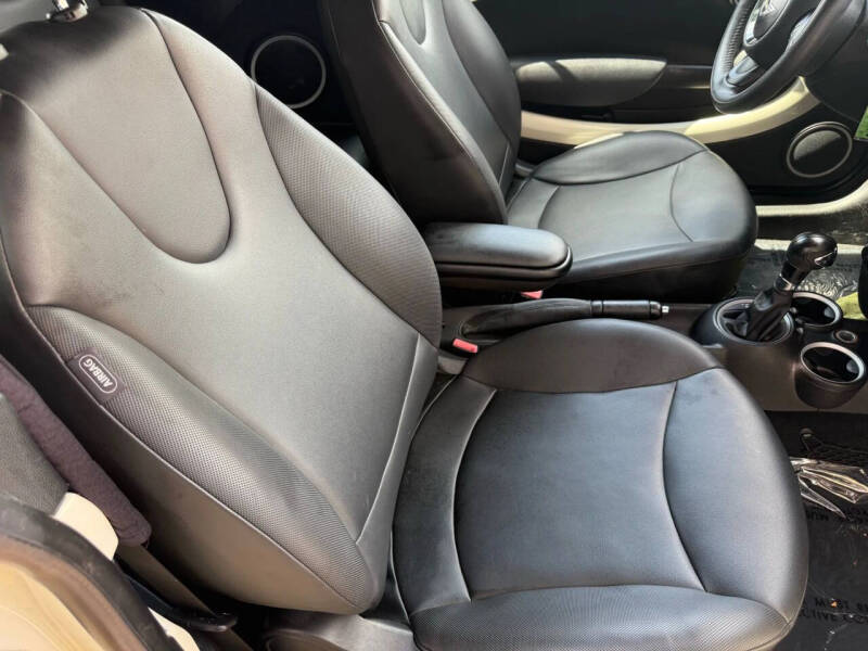 2013 MINI Convertible Cooper