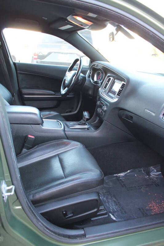 2020 Dodge Charger SXT