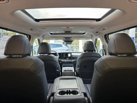 2026 Kia Carnival Hybrid SX