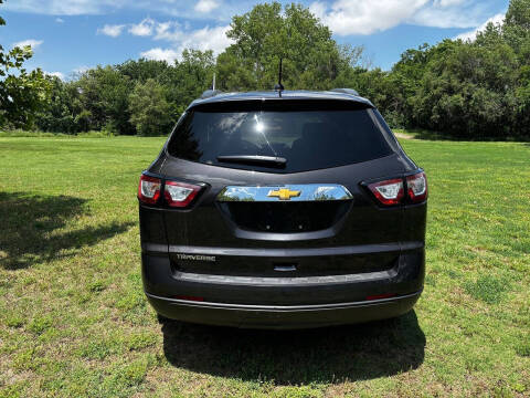 2017 Chevrolet Traverse LS