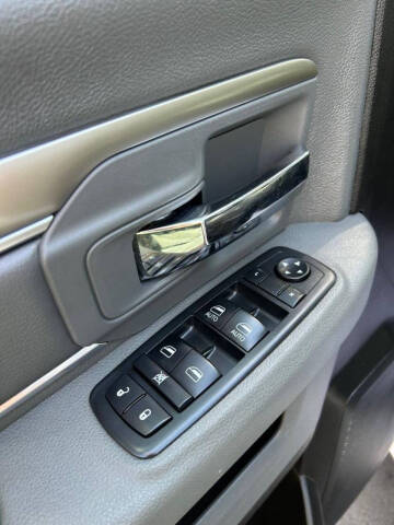 2019 RAM 1500 Classic SLT