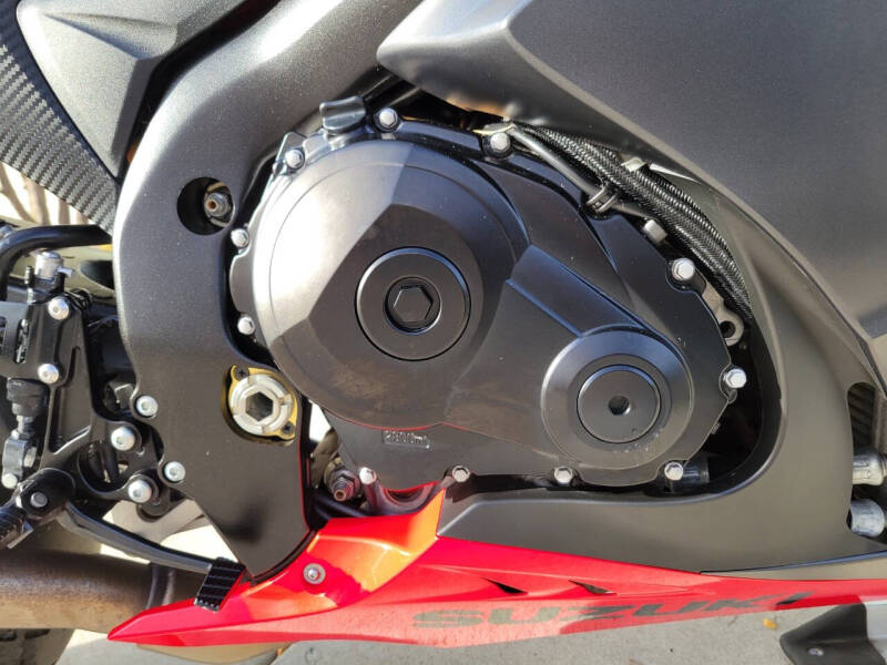 2015 Suzuki GSX-R1000