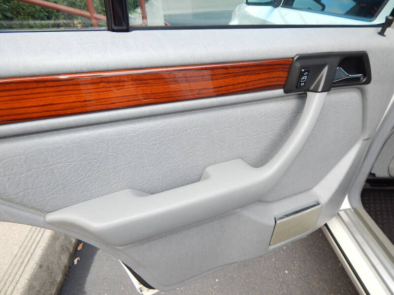 1995 Mercedes-Benz E-Class E 300D