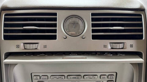 2004 Lincoln Navigator Luxury