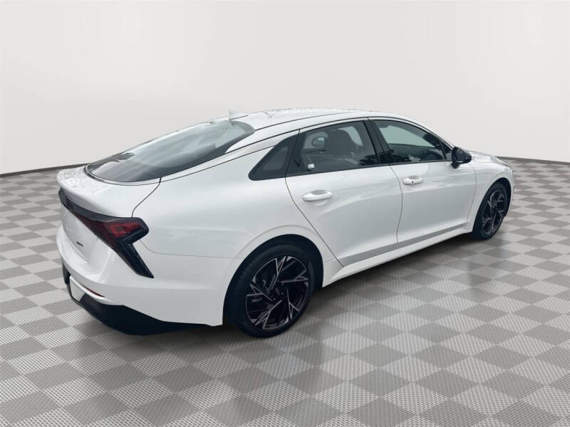 2025 Kia K5