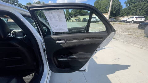 2011 Chrysler 300 Limited