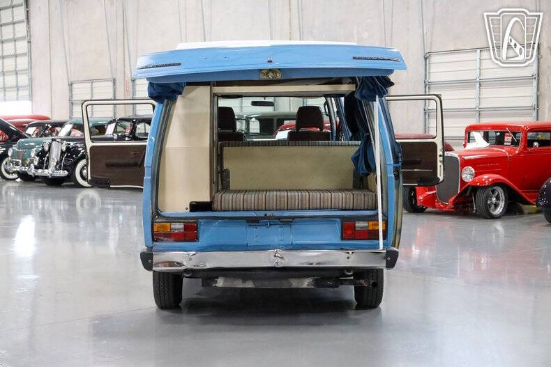 1982 Volkswagen Vanagon Camper