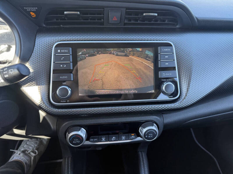 2019 Nissan Kicks SV