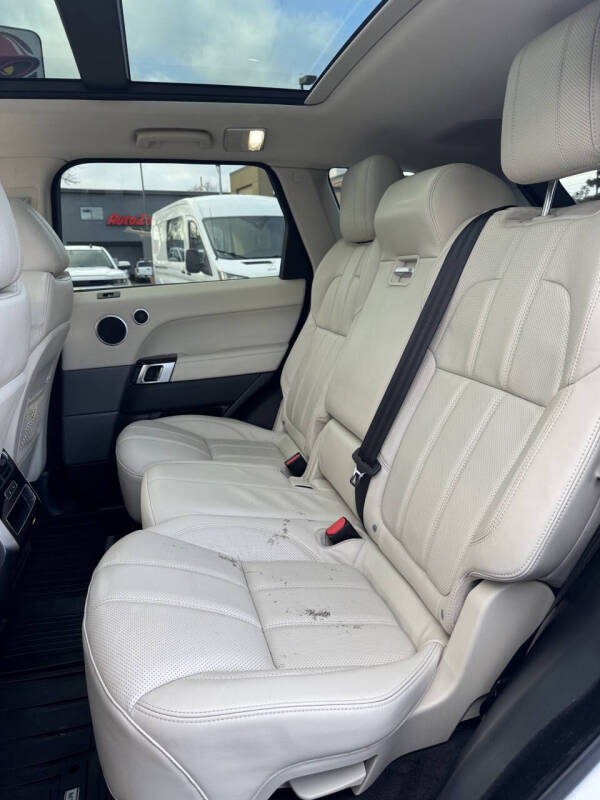 2017 Land Rover Range Rover Sport HSE