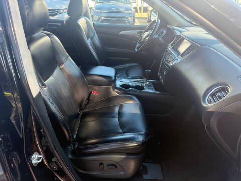 2019 Nissan Pathfinder SL