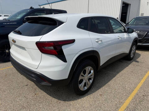 2024 Chevrolet Trax LS