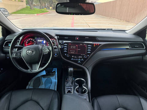 2020 Toyota Camry XSE