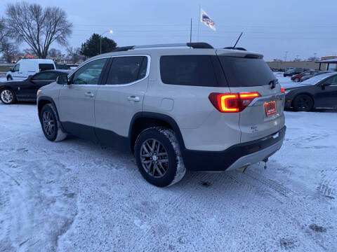 2017 GMC Acadia SLT-1