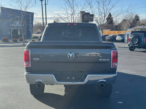 2017 RAM 1500 Laramie