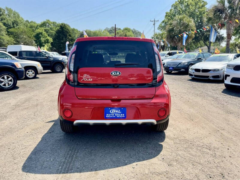 2017 Kia Soul +
