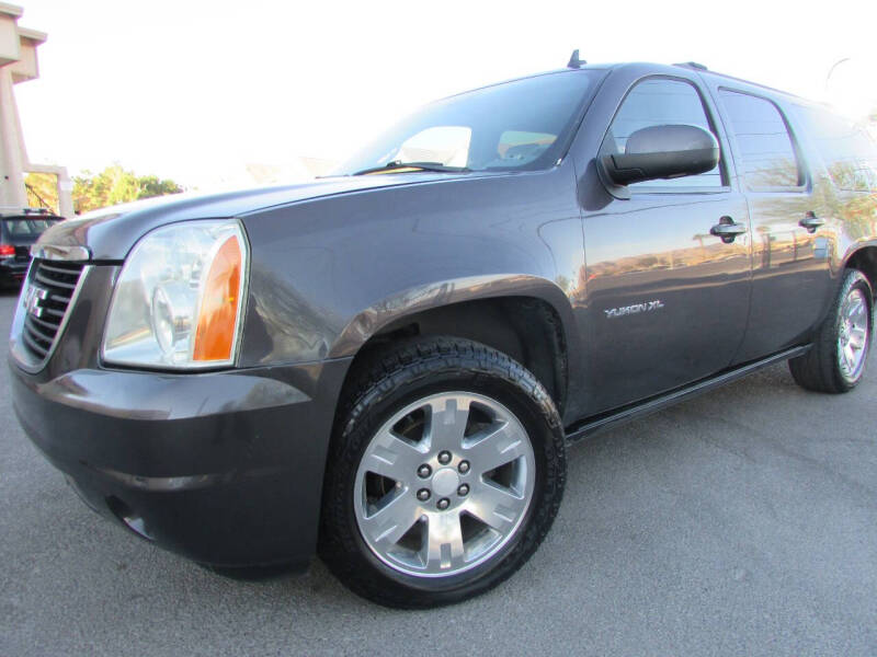 2010 GMC Yukon XL SLT1 photo 31