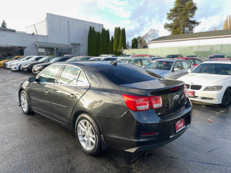 2015 Chevrolet Malibu 1LT photo 6