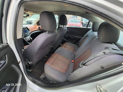 2013 Chevrolet Sonic LT Auto