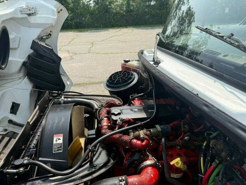 2016 Freightliner M2 106