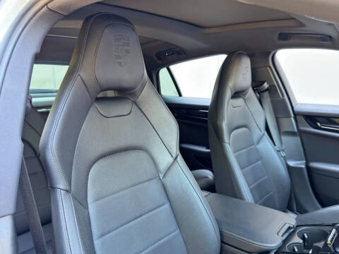 2025 Porsche Panamera