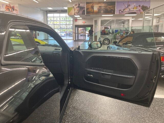 2012 Dodge Challenger SXT