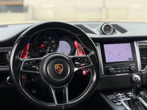 2018 Porsche Macan GTS