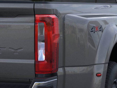 2026 Ford F-350 Super Duty XLT