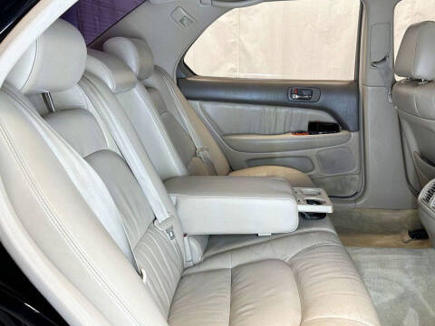1998 Lexus LS 400