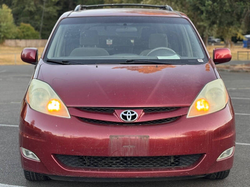 2006 Toyota Sienna LE 7 Passenger