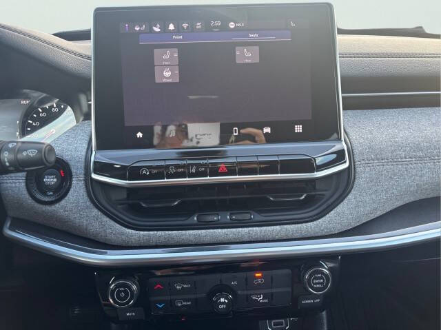 2024 Jeep Compass Latitude Lux