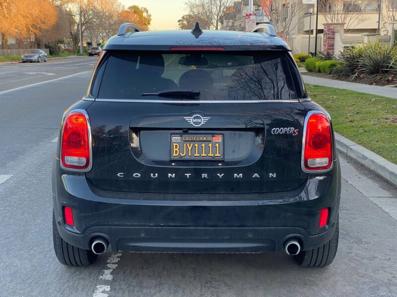 2019 MINI Countryman S photo 6