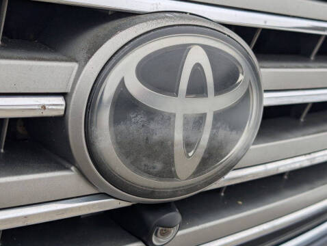 2013 Toyota Land Cruiser