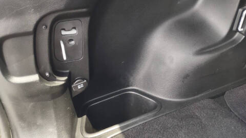 2017 Jeep Cherokee Sport