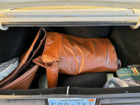 1982 Chrysler Le Baron Medallion